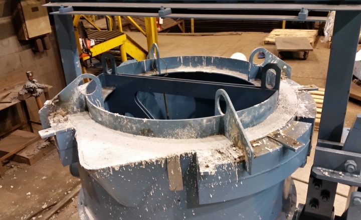 Norflow A 973用于更换传统的低水泥浇注件，用于打开顶部钢包应用。